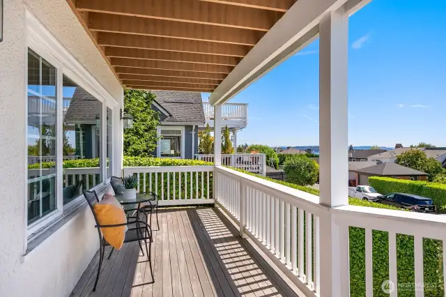 180 View from main floor deck