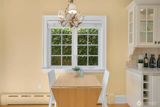 Additional kitchen eating space