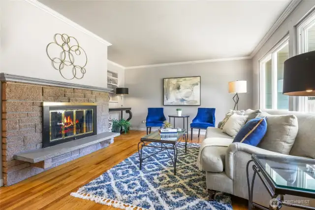 Wood fireplace
