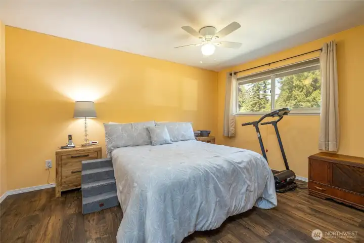 Spacious primary bedroom