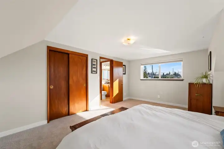 Large primary bedroom with territorial view