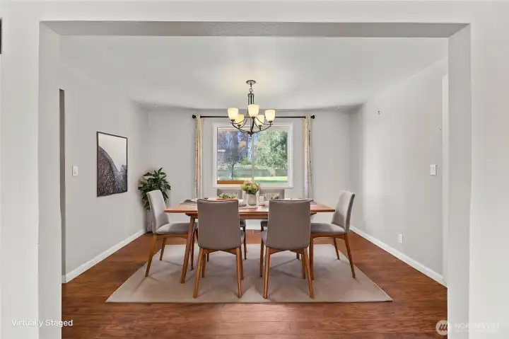Virtually Staged dining room