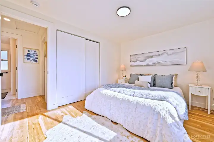 2nd bedroom-upstairs