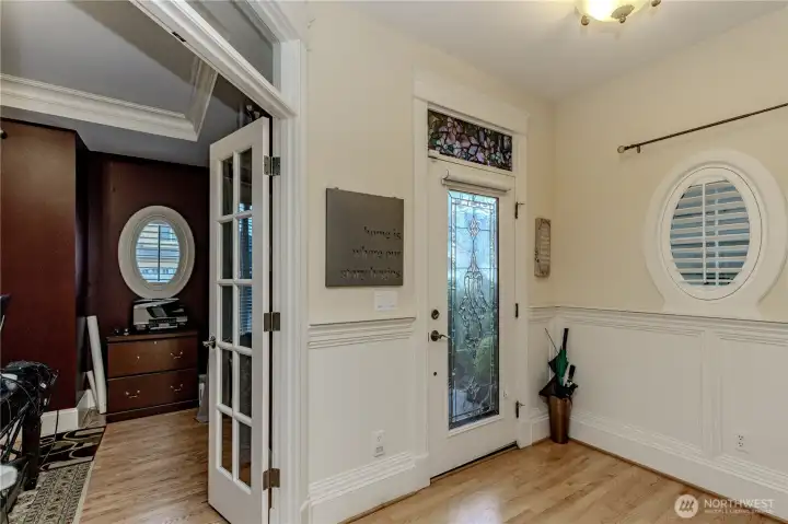 Entry way