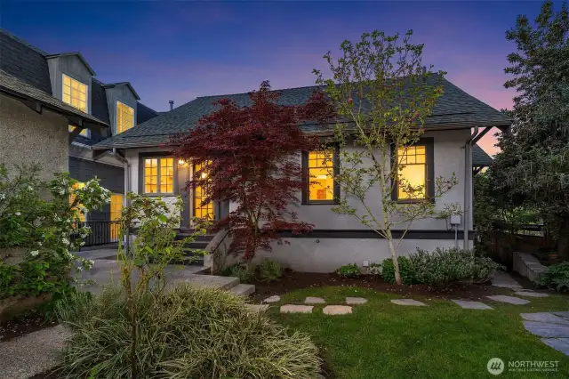 From the back yard to house