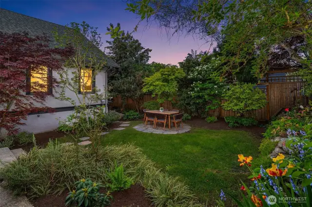 The peaceful back yard awaits you.