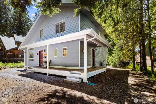 Wrap around porch between front & side entrance