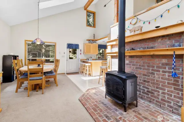 Cozy Fireplace to Warm up after a day at Mt. Baker Ski Area