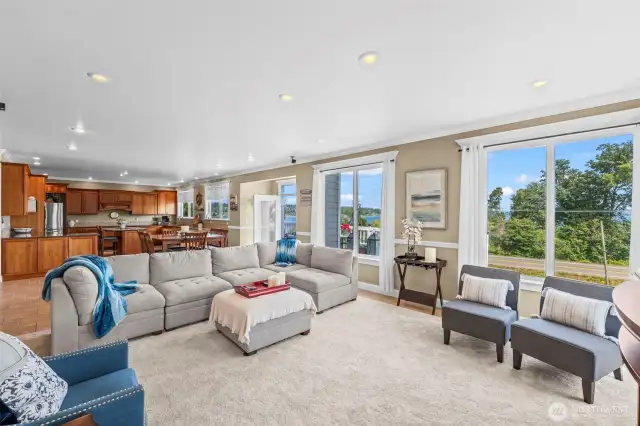 Living room.   TV stays with full price offer
