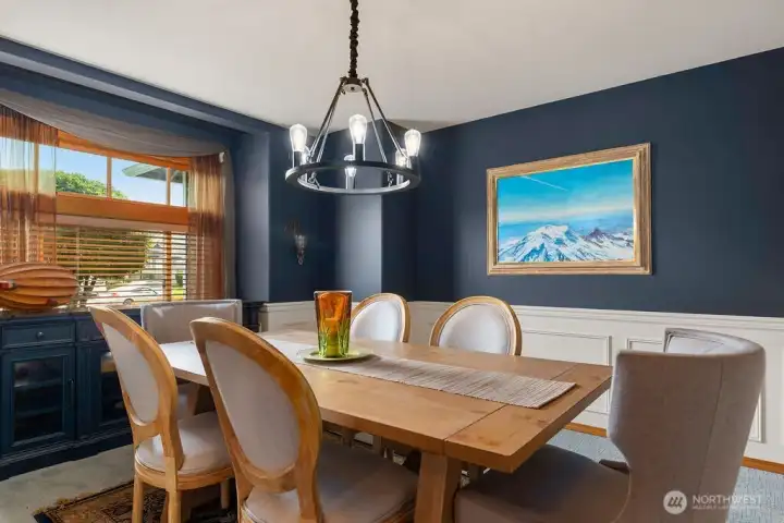 Formal dining room