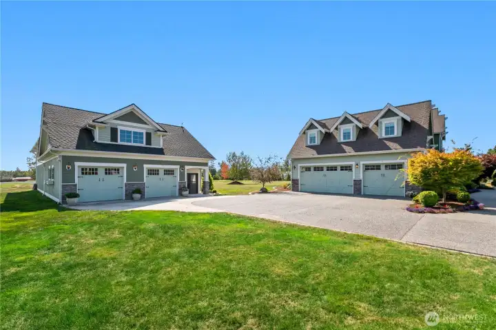 HUGE unfinished shop with RV bay, floral room & studio