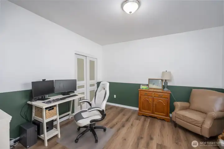 Downstairs office or 5th bedroom