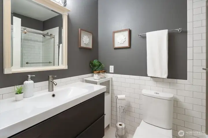 Primary full bathroom