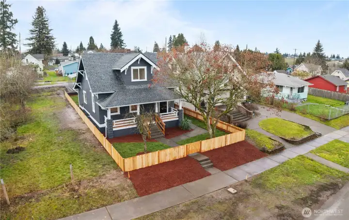 Beautiful Craftsman Home with Architectural Comp Roofing, Vinyl Windows, New Fencing/Sod/Bark. (Seller has seeded front curb area for grass)