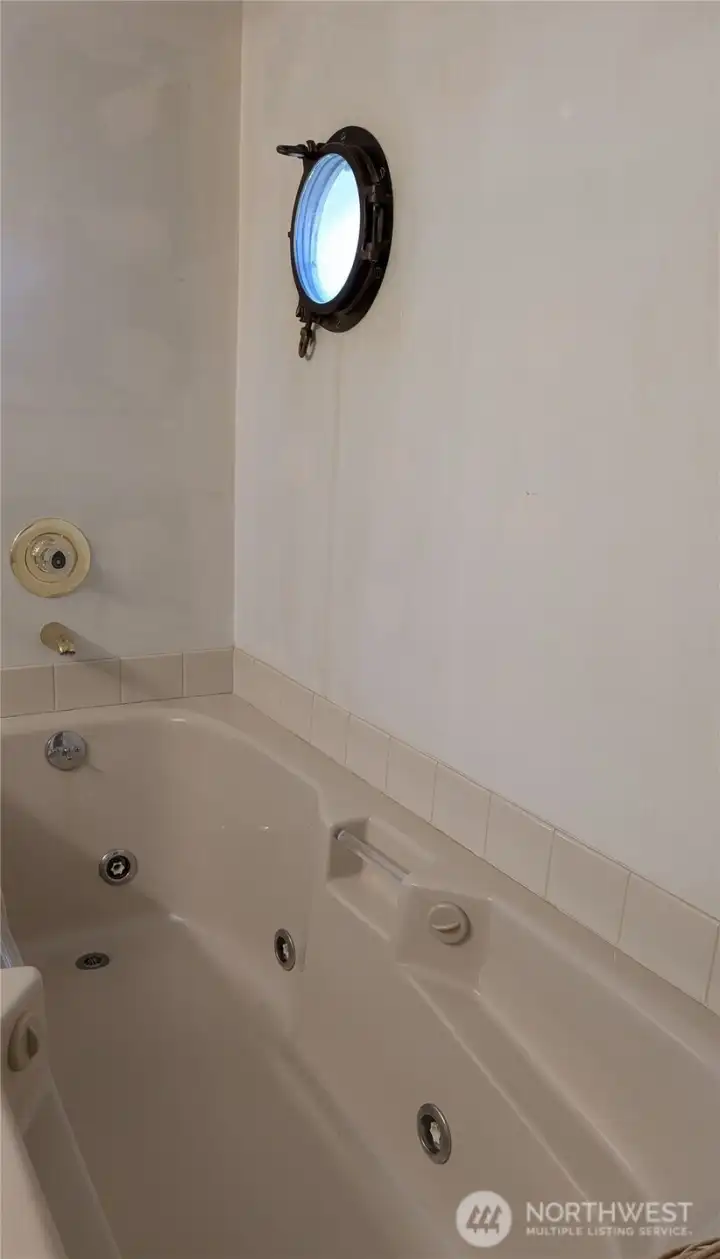 Jetted tub in Full Bathroom.