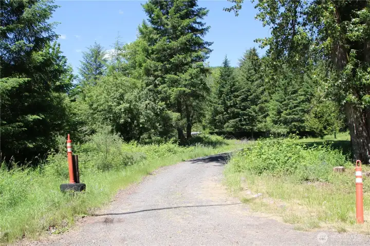 Drive way