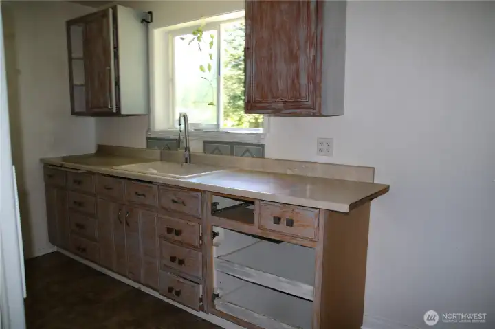 Second Kitchen