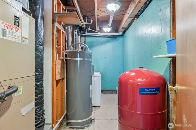 Downstairs Laundry/Utility room