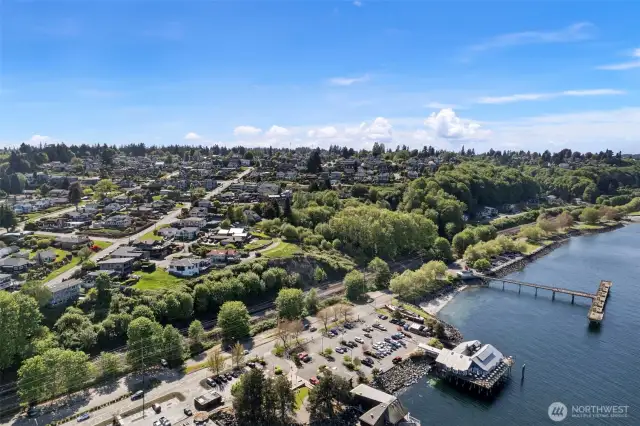 A great N End location - close to amenities and freeways.