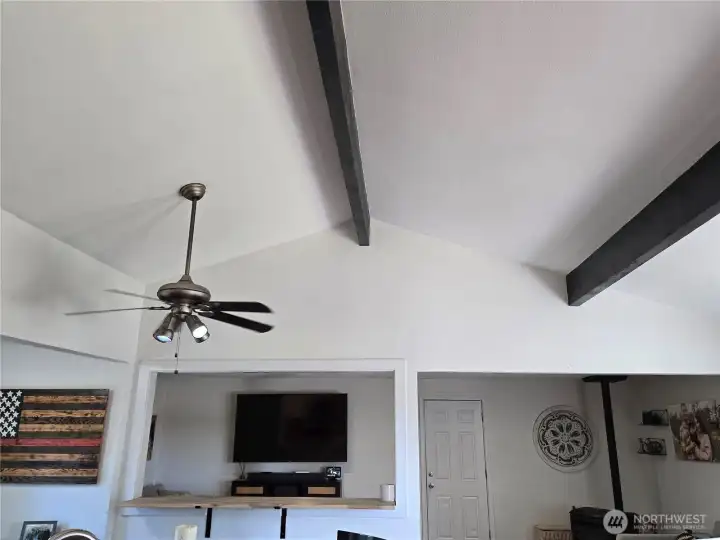 Open beamed ceilings.