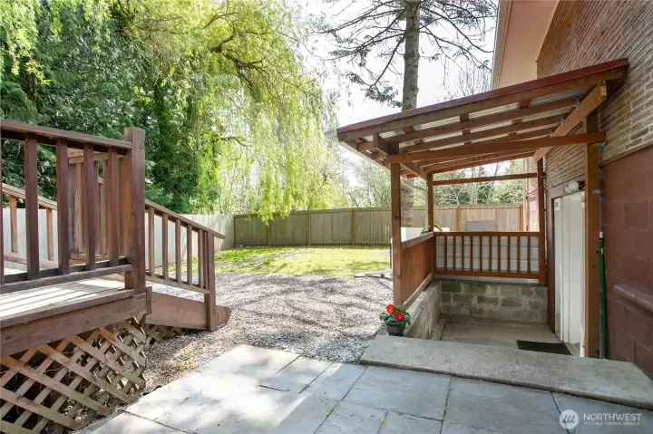 One of the 3 entrances to the daylight apartment space.