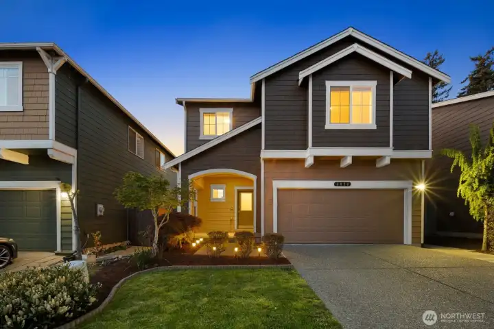 Welcome Home to a well built DR Horton home in a peaceful quiet neighborhood with a park.