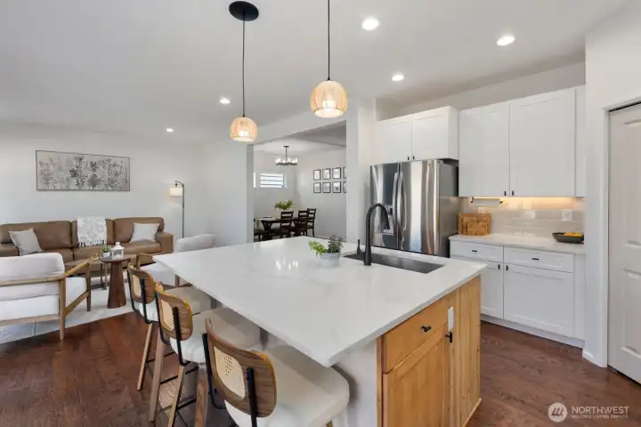 Updated quartz countertops