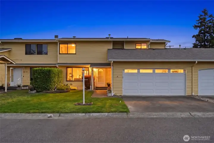 Welcome home to lovely Emerald Valley Estates!