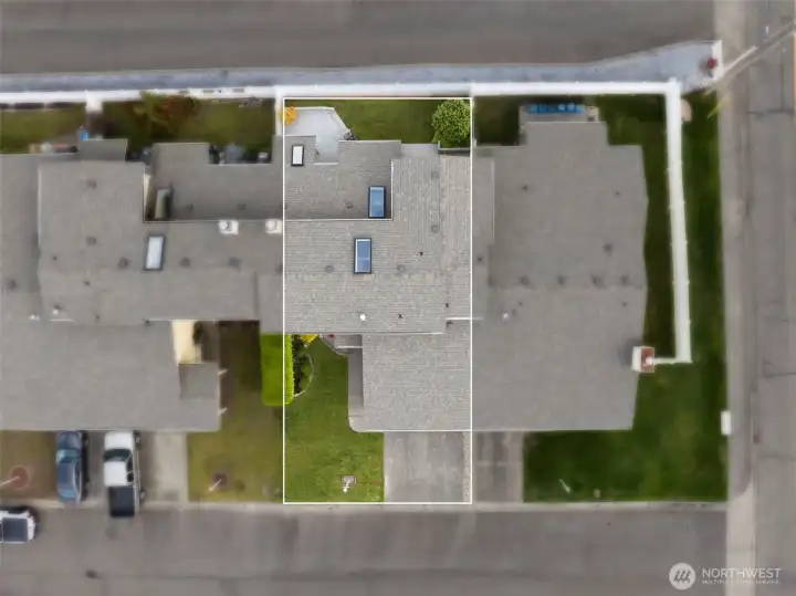 Birds eye view of the unit and approximate condo boundaries.