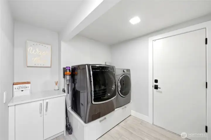 Functional utility area with additional storage space. Functional utility area with additional storage space.