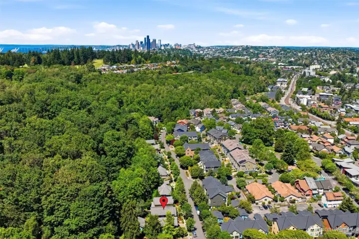 With a smooth commute to downtown and a welcoming community at your doorstep, this home offers a rare blend of charm, space, and elevated walkability. With a smooth commute to downtown and a welcoming community at your doorstep, this home offers a rare blend of charm, space, and elevated walkability.