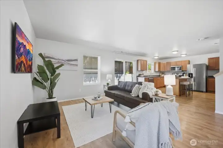 There's multiple different ways to arrange the furniture here!