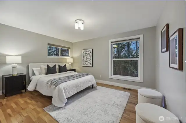 Upstairs bedroom #2