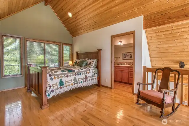 Loft space with full bath