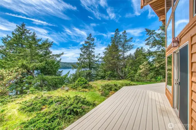Dining room deck