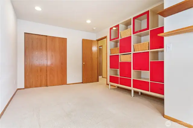 Bedroom #1