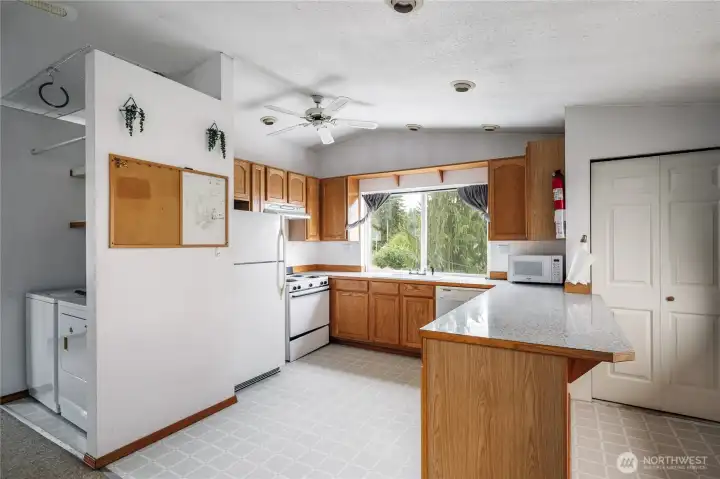 Kitchen in the studio comes with all appliances and has a large eating bar.