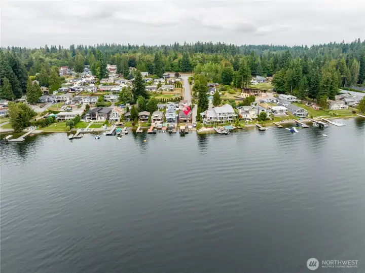 Year-round entertainment on Lake Goodwin! Fishing, boating, water skiing, tubing, paddleboarding, kayaking, swimming or soaking up that sun. Close to parks too!