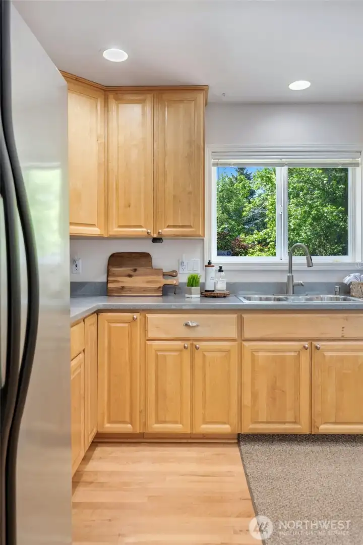 Kitchen - view 3