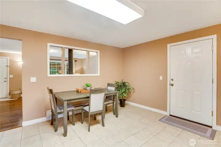 There’s plenty of space for a large kitchen table—perfect for dinner with guests or game nights.