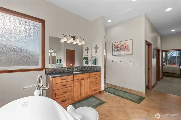 Primary Suite, Spa Inspired Bathroom
