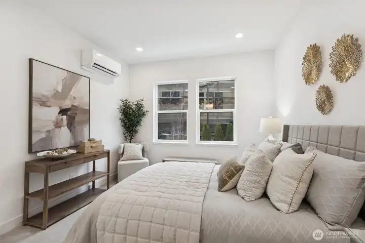 Guest ensuite on lower floor (Facade, Ext Colors, Interior Photos & Floor Plans for illustrative purposes only. Actual Facade, Ext Colors, Interiors & Floor Plans may differ.)