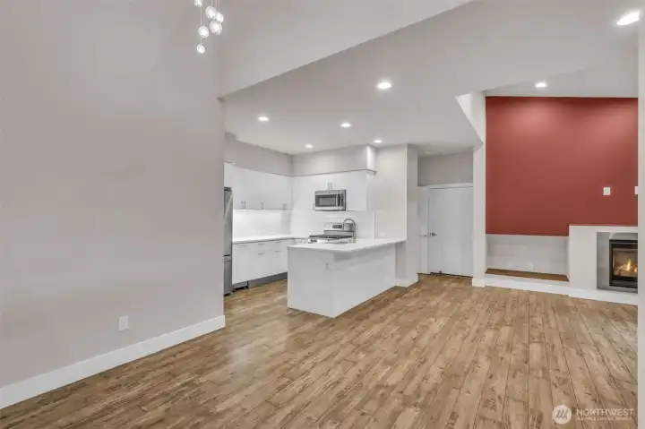 Dining area off kitchen