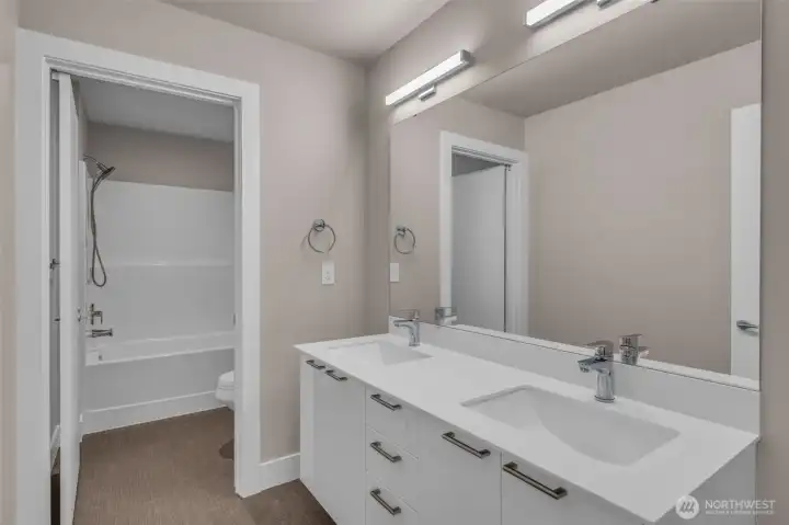 Full bathroom upstairs.