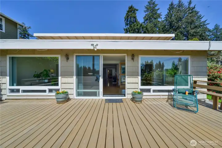 A close-up view of the front of the home and its huge deck.