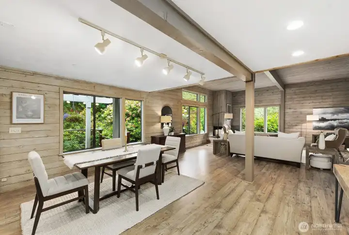 Open concept greatroom. Great for entertaining.