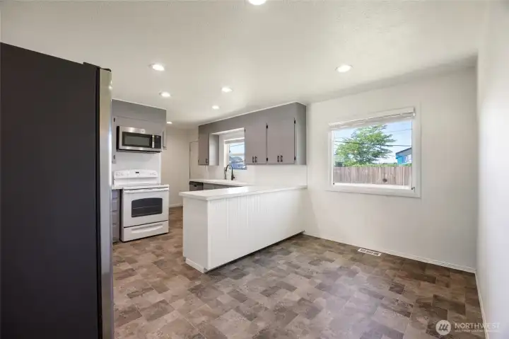 Dining room through to kitchen
