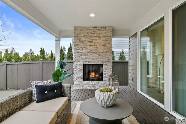 Enjoy the outdoor room w/ an upgraded stacked stone gas firepla??ce