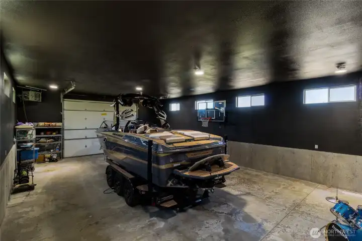 48x30' Finished & Insulated Shop/Barn