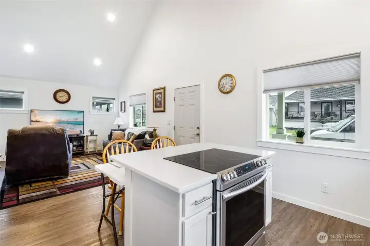 Lots of room to maneuver around the kitchen.